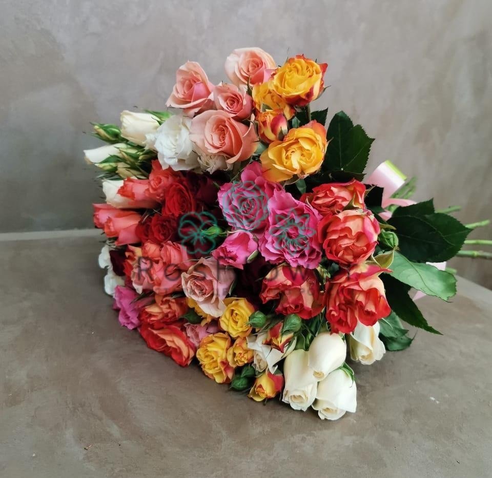 Букет цветов из: Розы в Горшечное