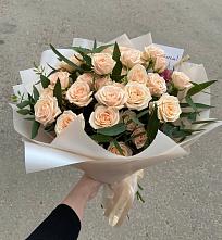 Букет Кремовые розы Латте в Горшечное