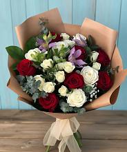 Букет цветов из:  Розы и Альстромерии в Горшечное