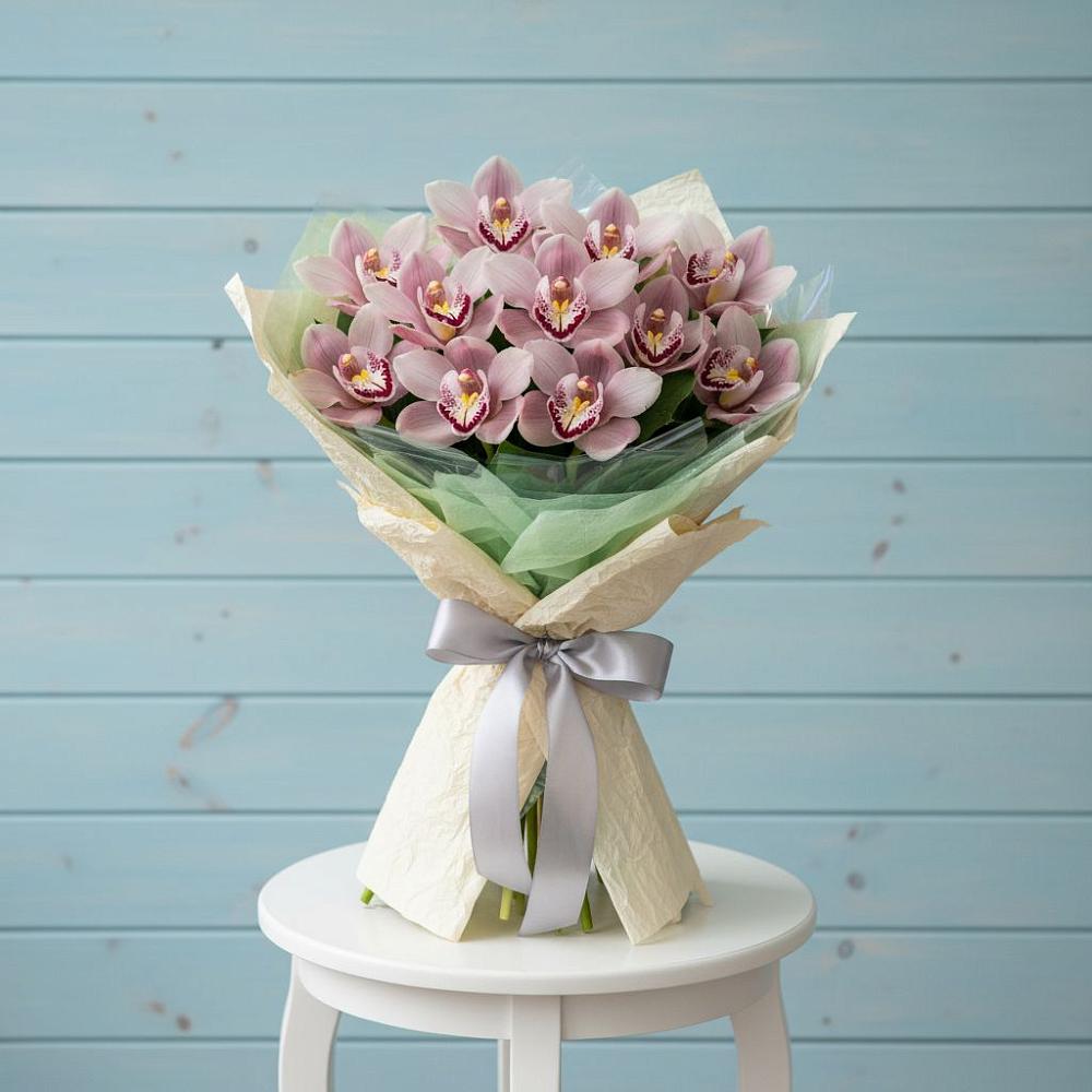 Букет цветов из: Орхидеи и Розы в Горшечное