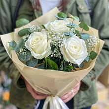 Букет цветов из:  Розы в Горшечное