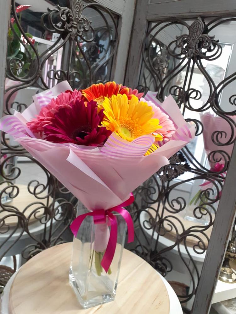 Букет цветов из: Герберы в Горшечное