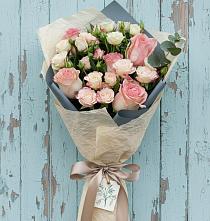 Букет цветов из:  Розы в Горшечное