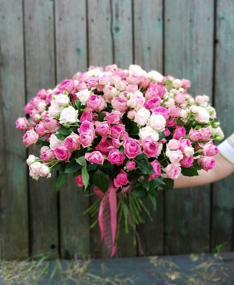 Букет Розовые кустовые розы Натали и Лав Лидия в Горшечное