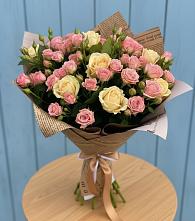 Букет цветов из:  Розы в Горшечное