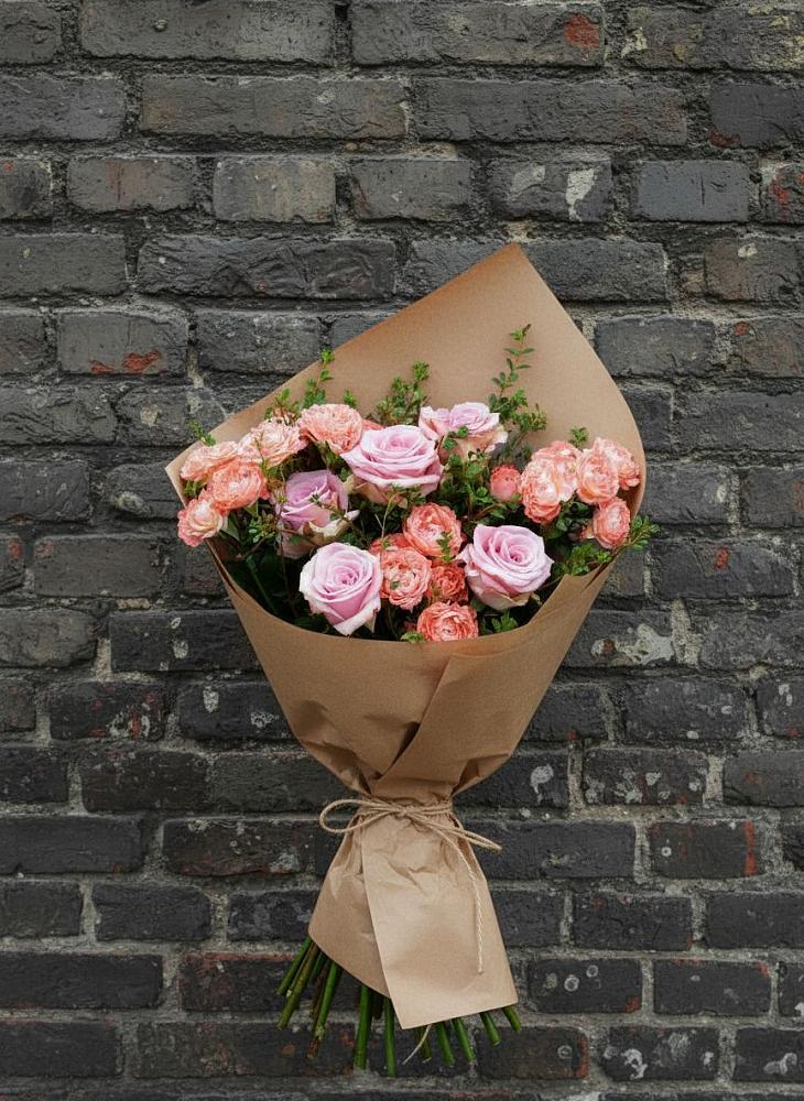 Букет цветов из: Розы в Горшечное