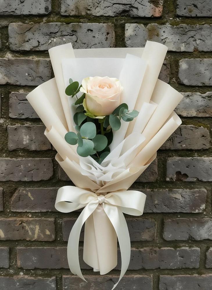 Букет цветов из: Розы в Горшечное