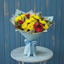 Букет цветов из:  Альстромерии и Хризантемы в Горшечное