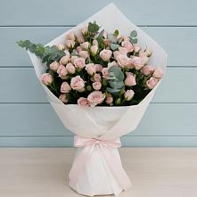 Букет цветов из:  Розы в Горшечное