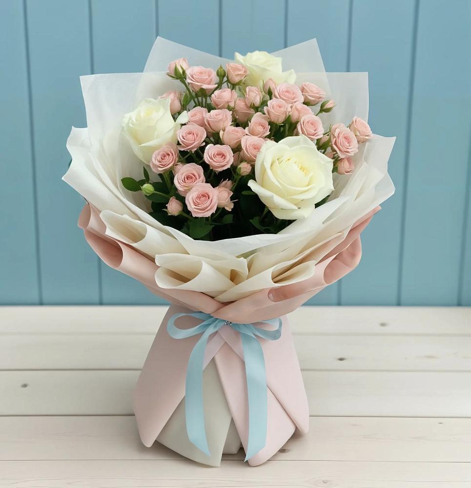 Букет цветов из: Розы в Горшечное