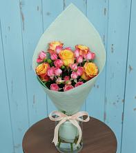 Букет цветов из:  Розы в Горшечное