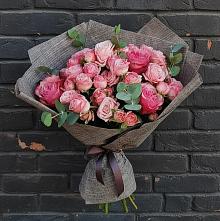 Букет цветов из:  Розы в Горшечное